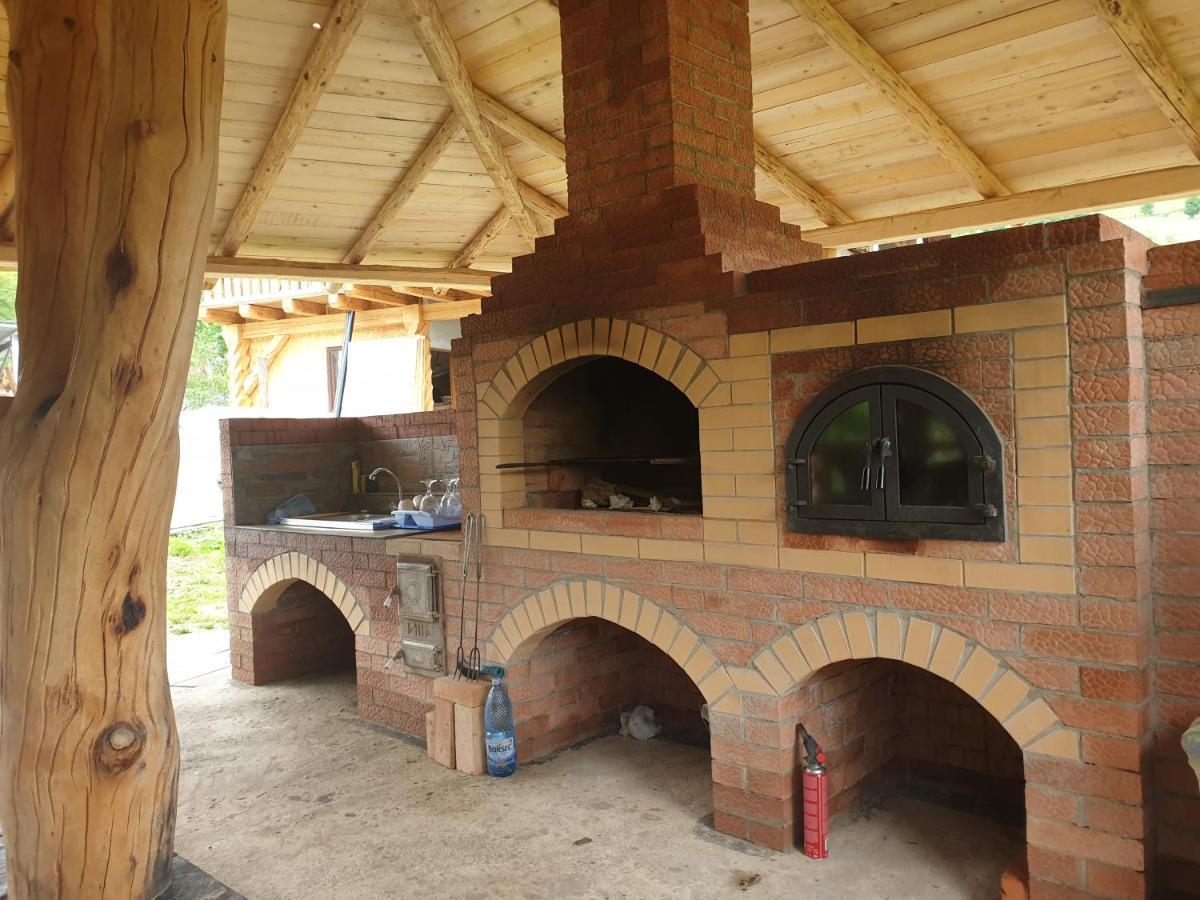 Casa Tucan Ceahlău Extérieur photo